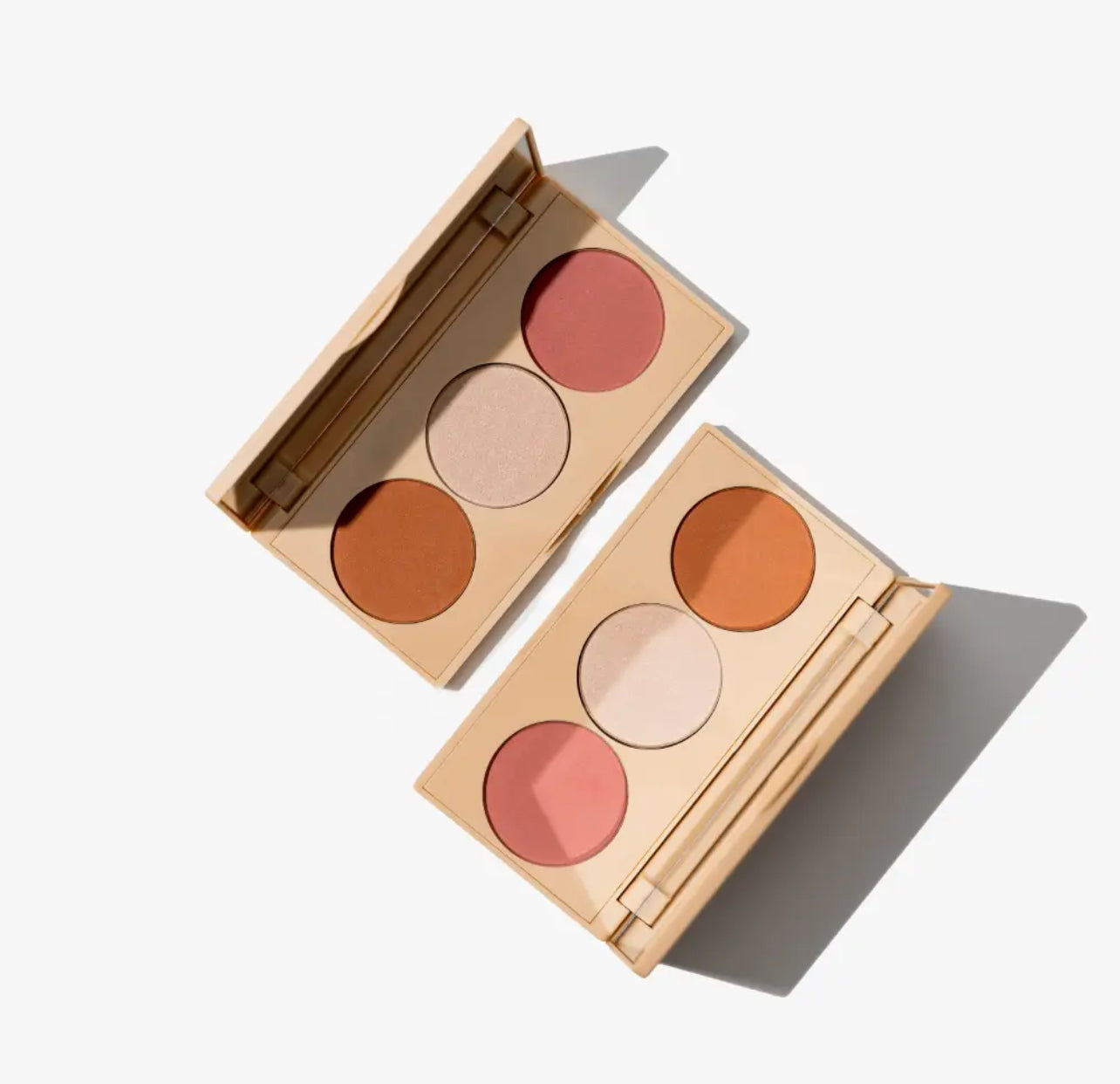 Dali trio pallete (blush,highlighter,bronzer)