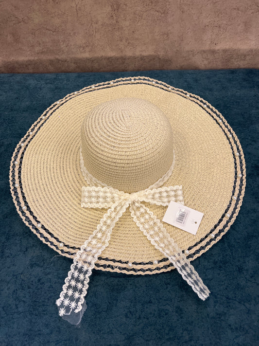 Beach hat